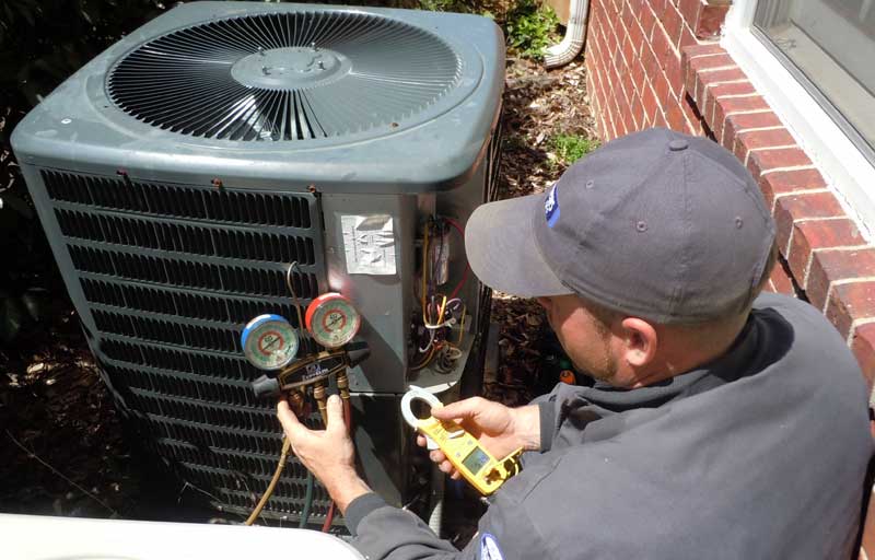 Airconditioning Repair1 